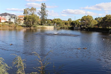 Admiralty Road Reserve1