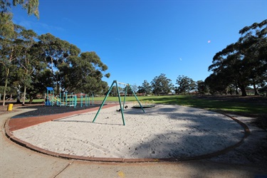 Mahogany Street Reserve