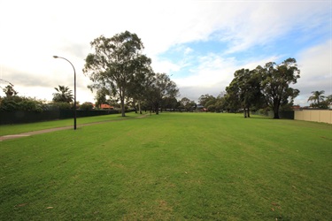 Ailsworth Court Reserve2