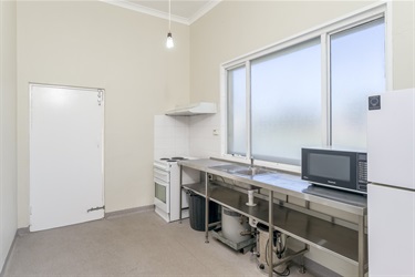 RSL-HALL-Interior-Kitchen.jpg