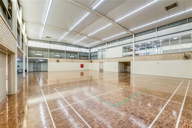Homestead-Park-Centre-Interior-Sports-Court.jpg