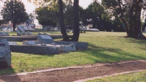 Kenwick_Pioneer_Cemetery.jpg