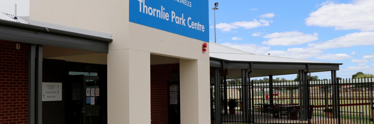 Thornlie Park Centre 2022 new sign 